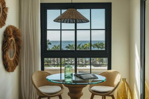 Red Level Junior Suite Front Ocean View del hotel Red Level Gran Meliá Palacio de Isora. Foto 19