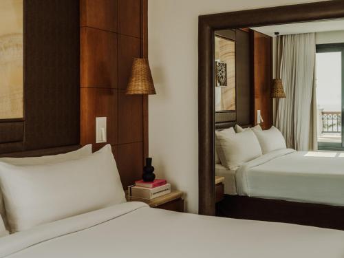 Red Level Junior Suite Front Ocean View del hotel Red Level Gran Meliá Palacio de Isora. Foto 3