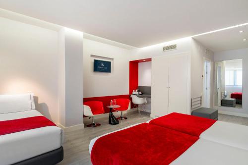 Habitación Doble con cama supletoria - 1 o 2 camas del hotel Eurostars Central. Foto 3