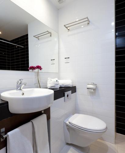 Habitación Triple Estándar del hotel Olympia Universidades