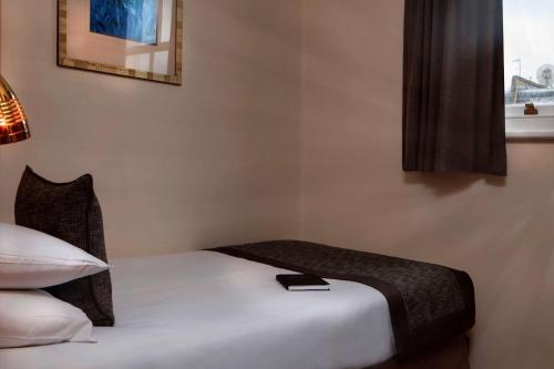 Habitación Individual Estándar del hotel Best Western Corona. Foto 1