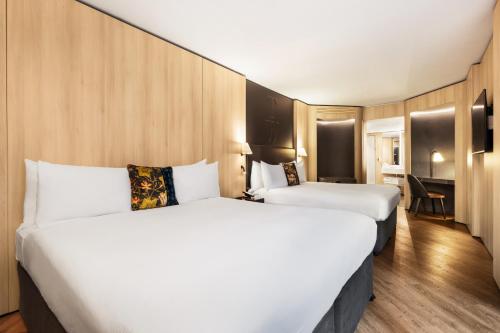 Suite Junior Familiar del hotel Riu Plaza London The Westminster. Foto 1