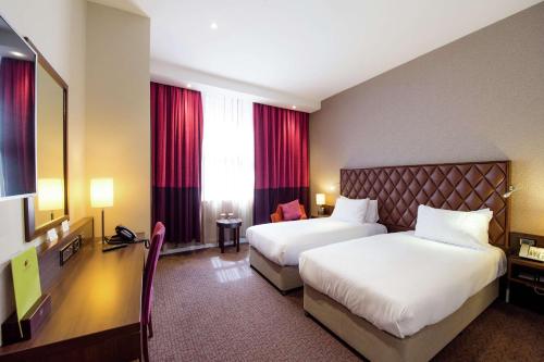 Habitación Twin - 2 camas individuales del hotel Doubletree By Hilton London Marble Arch