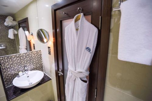 Habitación Deluxe King del hotel Doubletree By Hilton London Marble Arch