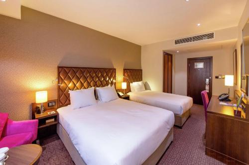 Habitación Familiar con cama queen del hotel Doubletree By Hilton London Marble Arch