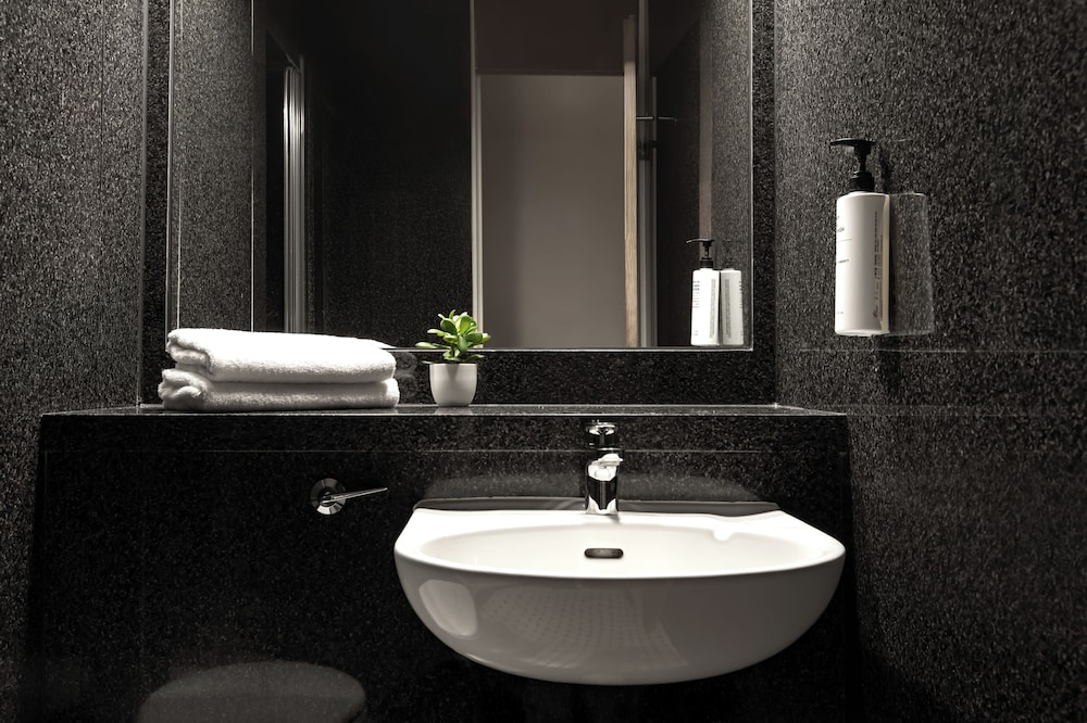Habitación clásica con 2 camas individuales del hotel St Giles - London. Foto 4