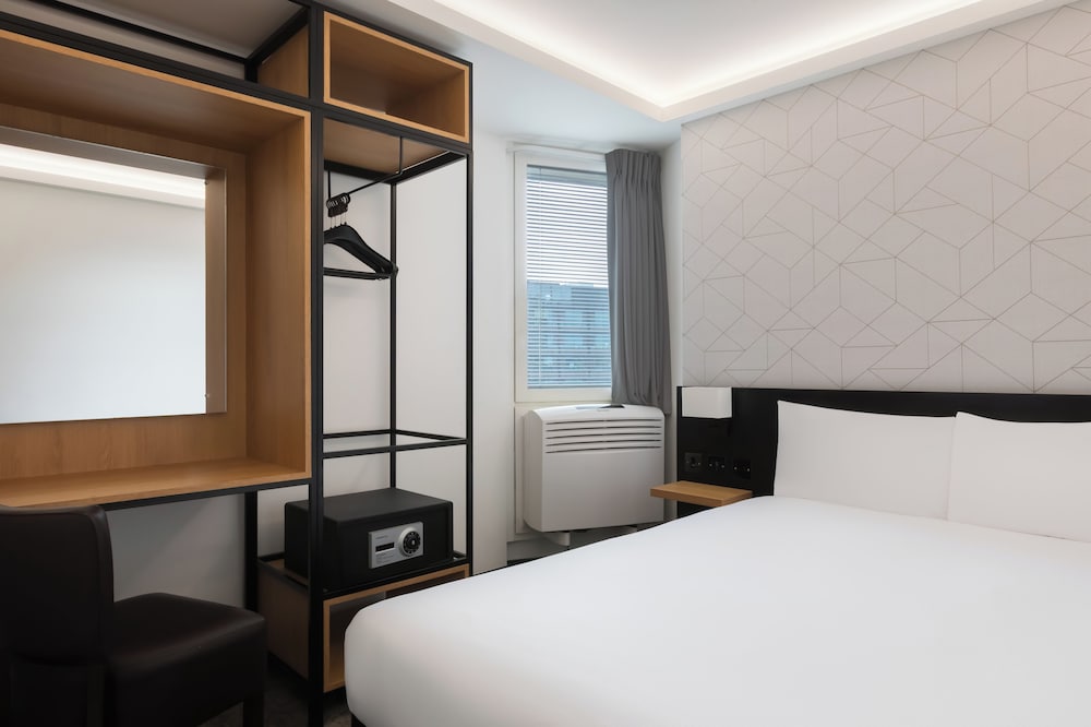 Habitación doble (Urban) del hotel St Giles - London. Foto 1