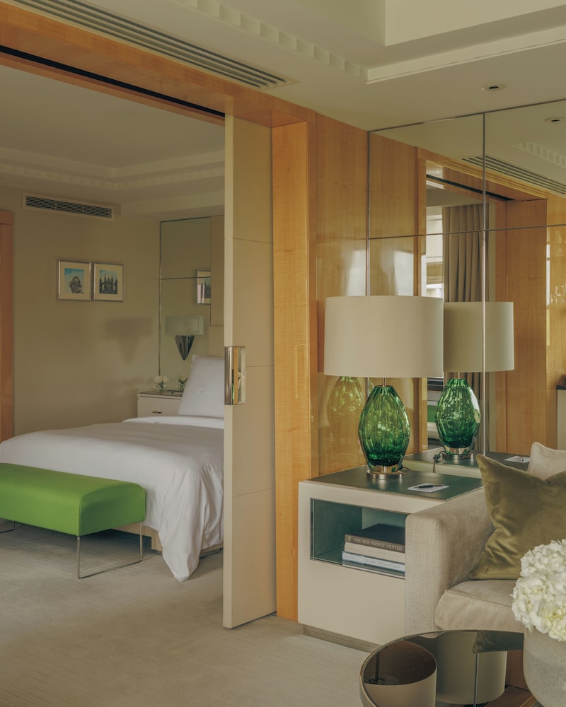 Suite (Mayfair) del hotel Four Seasons London At Park Lane. Foto 2
