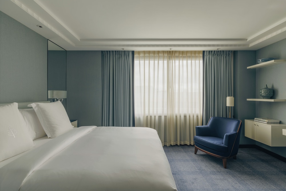 Suite (Ambassador) del hotel Four Seasons London At Park Lane. Foto 1
