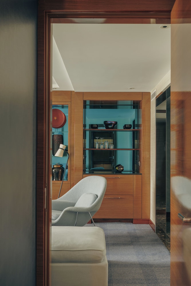 Suite (Ambassador) del hotel Four Seasons London At Park Lane. Foto 4