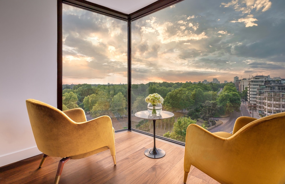 Suite (Hyde Park) del hotel Four Seasons London At Park Lane. Foto 5