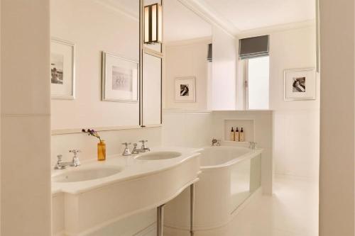 Habitación Superior con patio del hotel The Connaught