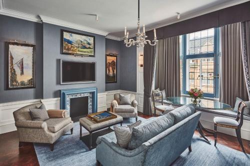 Suite Grosvenor del hotel The Connaught. Foto 1