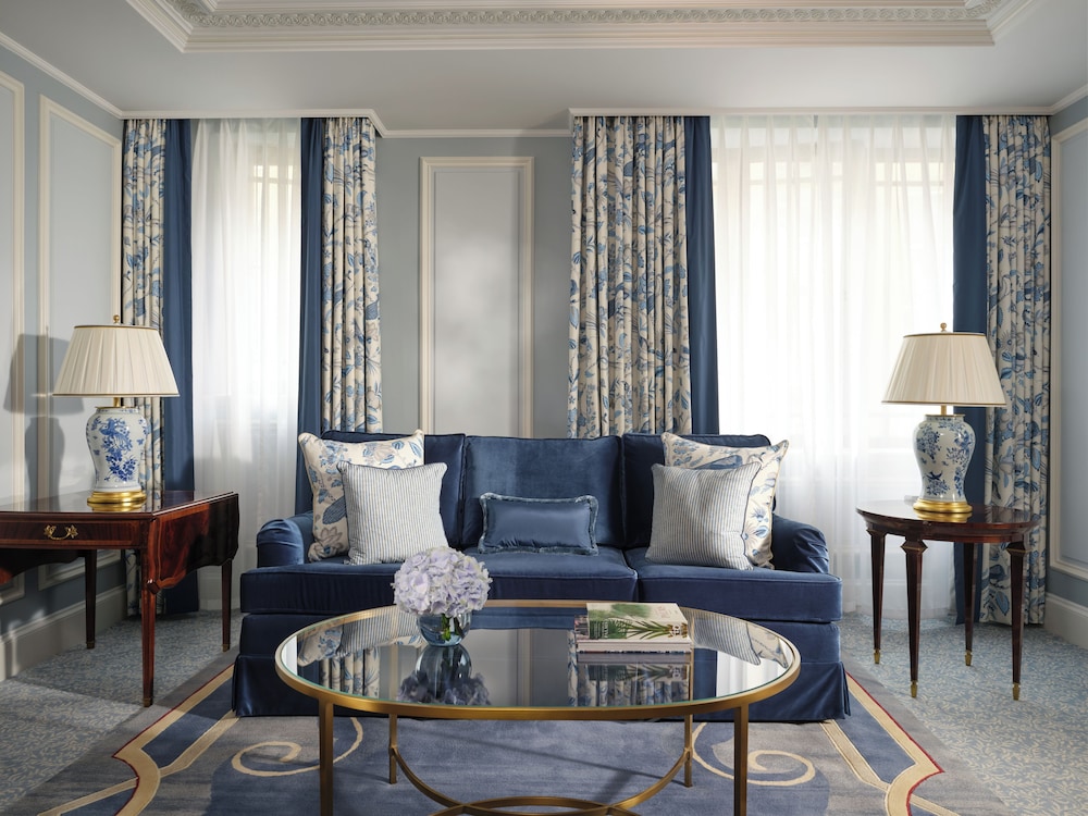 Suite junior (Executive) del hotel The Dorchester. Foto 2