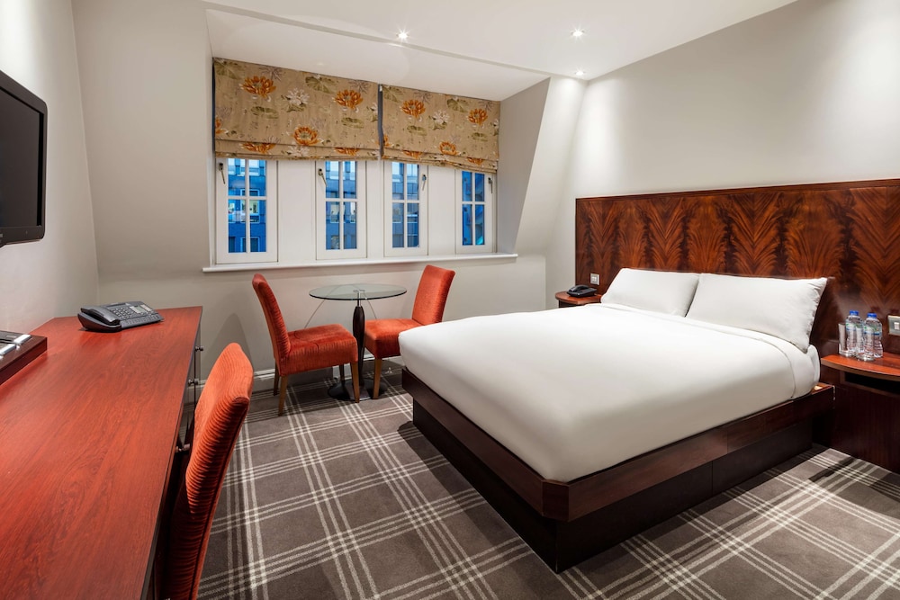 Habitación estándar del hotel Radisson Blu , London Euston Square (formerly Grafton)
