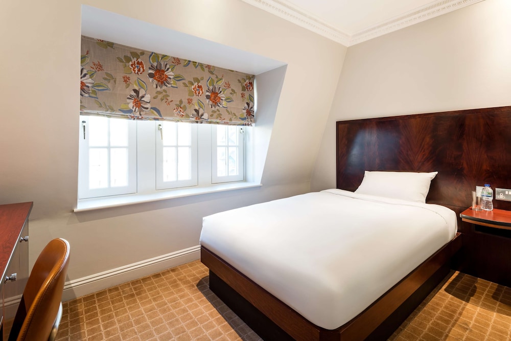 Habitación individual superior del hotel Radisson Blu , London Euston Square (formerly Grafton)