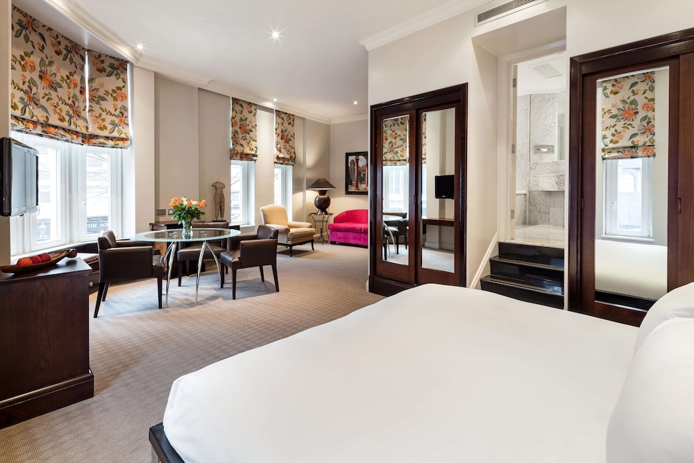 Suite junior del hotel Radisson Blu , London Euston Square (formerly Grafton). Foto 1