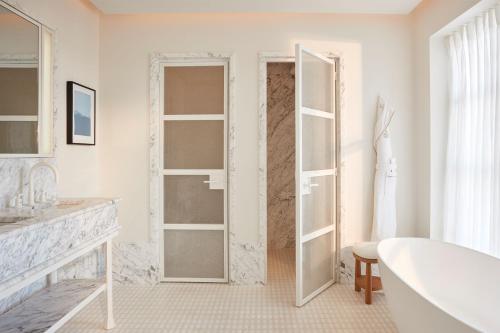 Claridge’s Balcony Room del hotel Claridge's. Foto 1