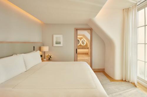 Claridge’s Balcony Room del hotel Claridge's. Foto 5