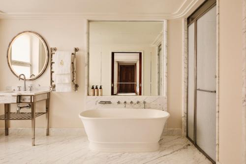 Suite del hotel Claridge's. Foto 2