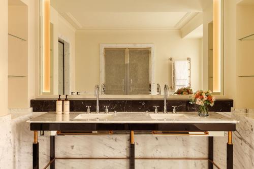 Suite con terraza del hotel Claridge's. Foto 2