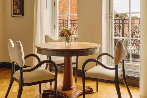 Suite con terraza del hotel Claridge's. Foto 3