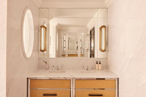 Suite con terraza del hotel Claridge's