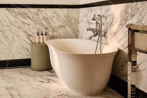 Suite Mayfair del hotel Claridge's. Foto 3