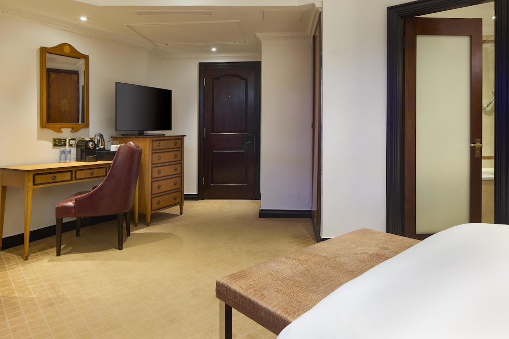 Habitación estándar del hotel Radisson Blu , London Leicester Square. Foto 5