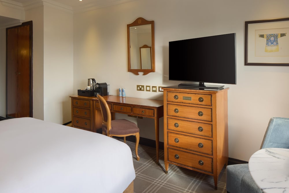 Habitación Premium (Square View) del hotel Radisson Blu , London Leicester Square. Foto 6