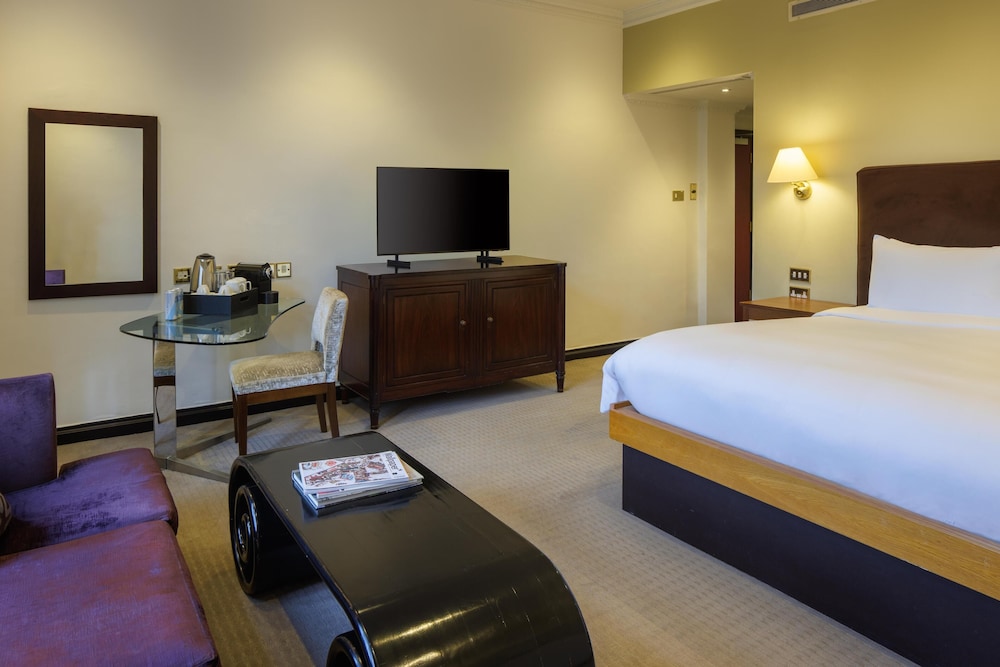 Habitación Premium (Square View) del hotel Radisson Blu , London Leicester Square. Foto 9