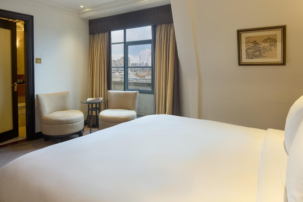 Habitación Premium del hotel Radisson Blu , London Leicester Square. Foto 9