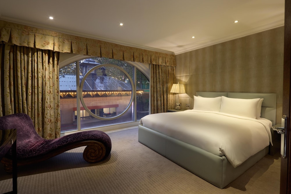 Suite, 1 habitación (View of the Square) del hotel Radisson Blu , London Leicester Square