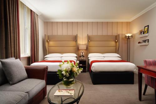 Habitación Familiar de lujo del hotel The Bailey’s Hotel London Kensington. Foto 4