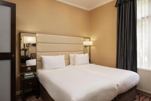 Habitación Doble Deluxe - 2 camas del hotel Park Grand Hyde Park. Foto 3