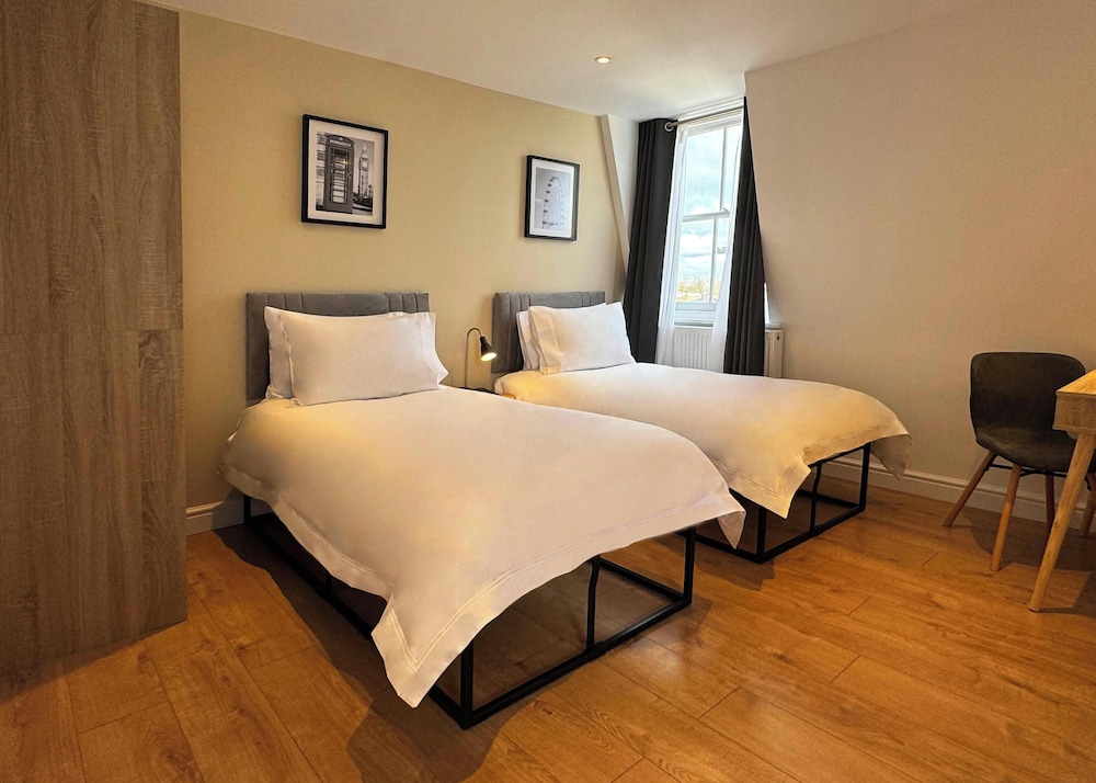 Habitación Premier con 2 camas individuales del hotel Berjaya Eden Park London. Foto 2