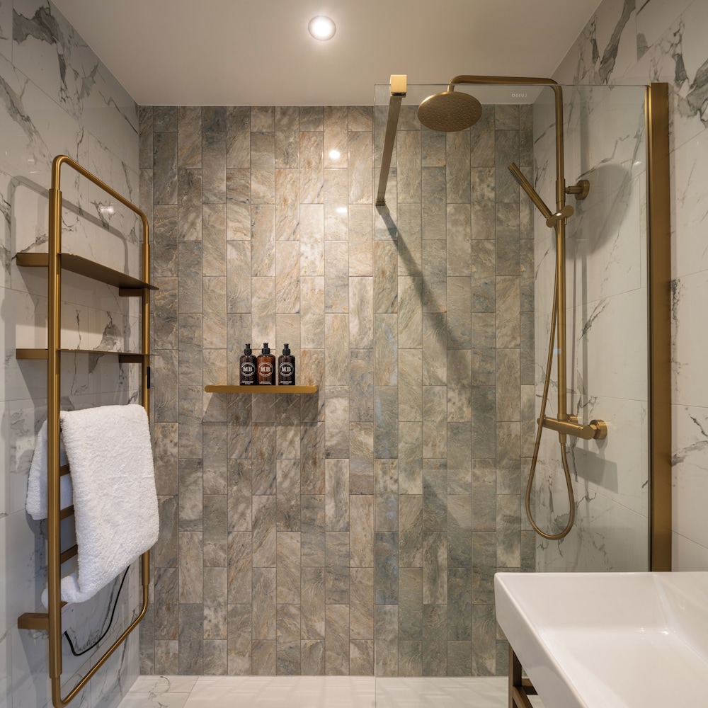 Suite (Coronation) del hotel Ellen Kensington. Foto 4