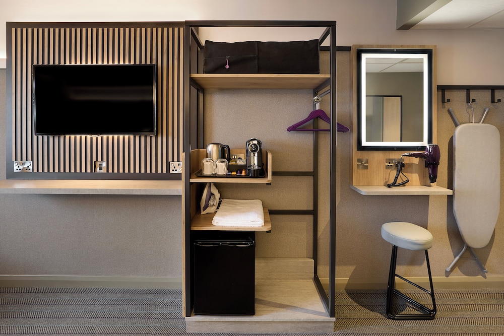 Habitación doble superior del hotel Premier Inn London Hampstead. Foto 9