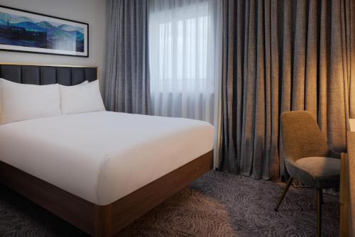 Habitación Doble del hotel Doubletree By Hilton London Angel Kings Cross. Foto 9