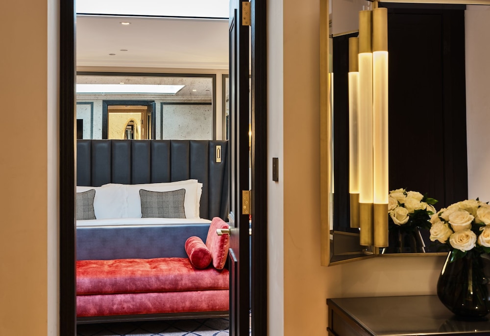 Suite (Skylight) del hotel The Mayfair Townhouse. Foto 1