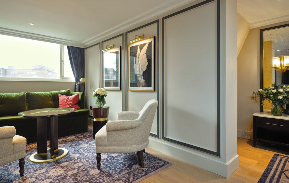 Suite (Skylight) del hotel The Mayfair Townhouse. Foto 4