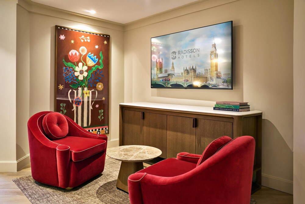Suite Junior del hotel Radisson Blu , London Mercer Street. Foto 2
