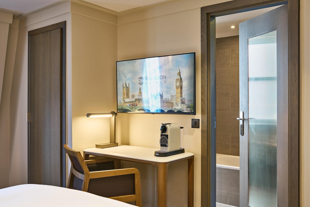 Habitación Superior del hotel Radisson Blu , London Mercer Street. Foto 9