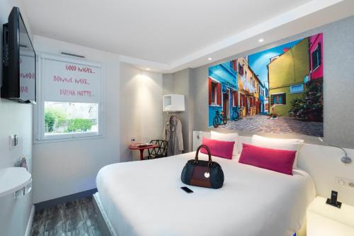 Habitación Estándar con 1 cama doble del hotel Ibis Styles Blois Centre Gare. Foto 15