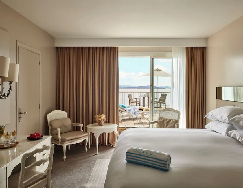 Habitación doble Vista Mar 1 Cama king Normal del hotel Sofitel Golfe Ajaccio Thalassa Sea and Spa. Foto 1