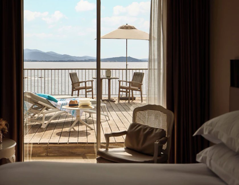 Habitación doble Vista Mar 1 Cama king Normal del hotel Sofitel Golfe Ajaccio Thalassa Sea and Spa. Foto 2