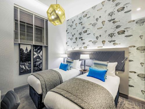 Habitación Doble Estándar - 2 camas del hotel Mercure London Hyde Park. Foto 4