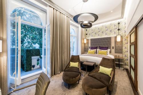 Suite Junior con cama extragrande del hotel Mercure London Hyde Park. Foto 6