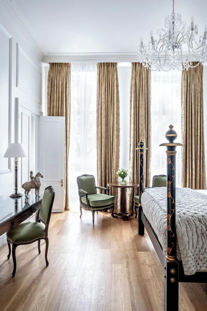 Suite estudio de lujo (1 Four Poster Bed) del hotel The Kensington. Foto 1