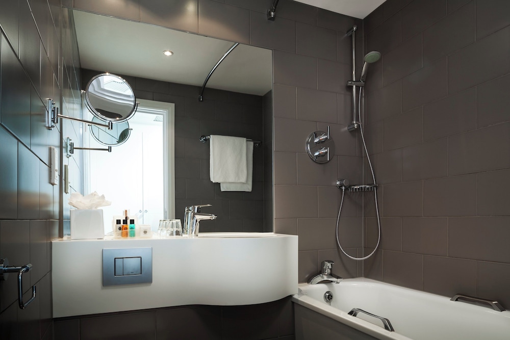 Habitación Premium, 1 cama doble del hotel Holiday Inn London - Regent's Park, An Ihg. Foto 12